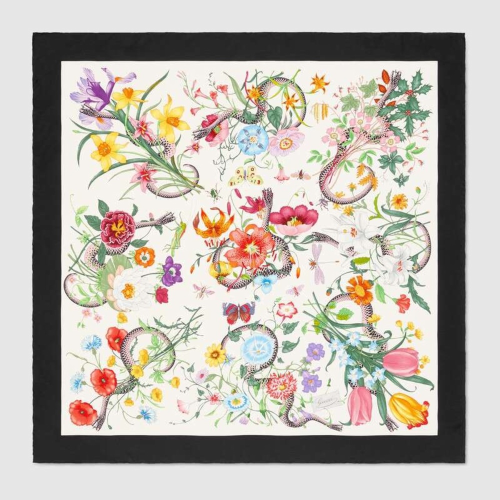 Gucci Flora Silk Scarf. NWT